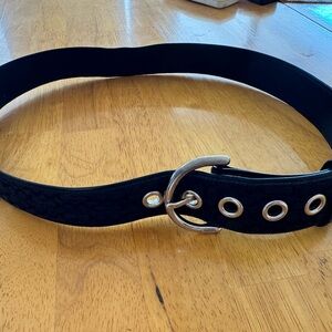 Women’s Coach Belt, Size M